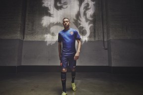 2026世界杯赛事动态-德罗巴赛事新规引TES争议，名宿发声，这是针对还是公平？